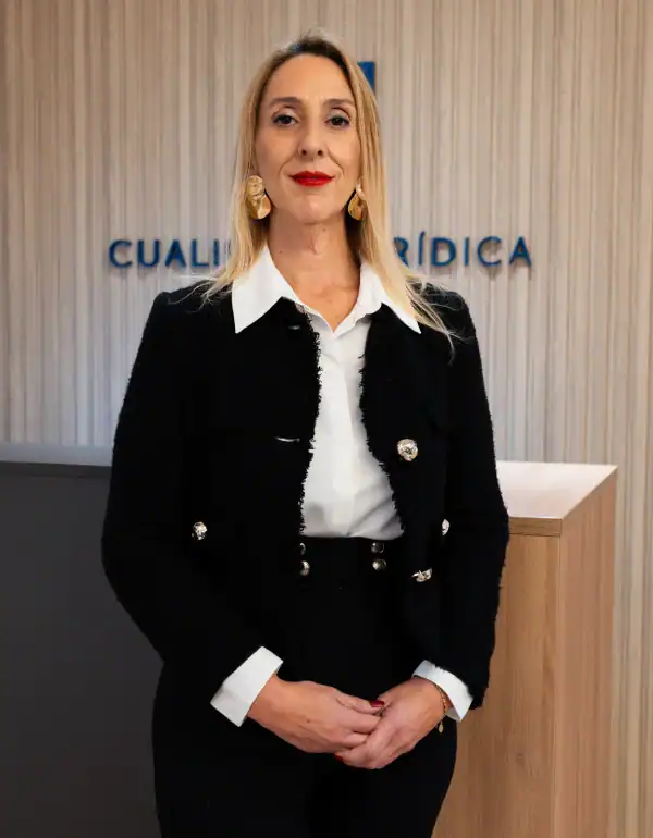 abogada cualidad juridica gema navalpotro