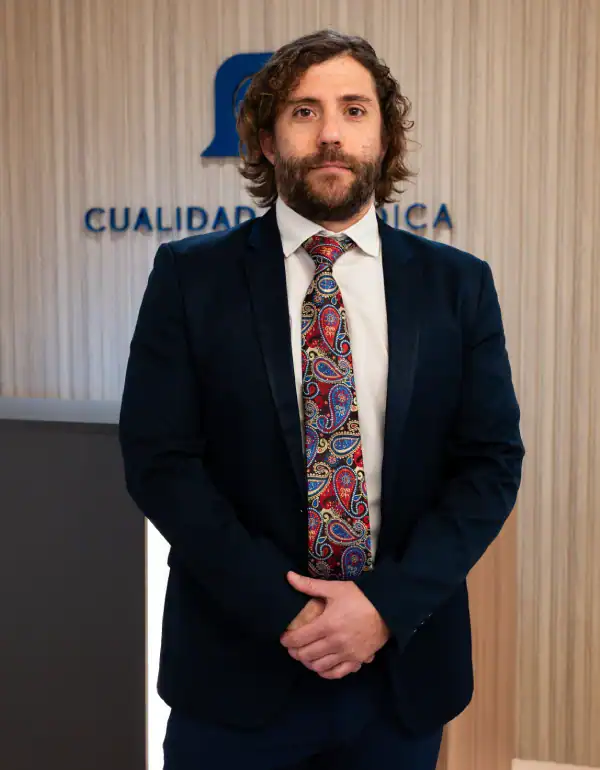 abogado cualidad juridica jose maria gil